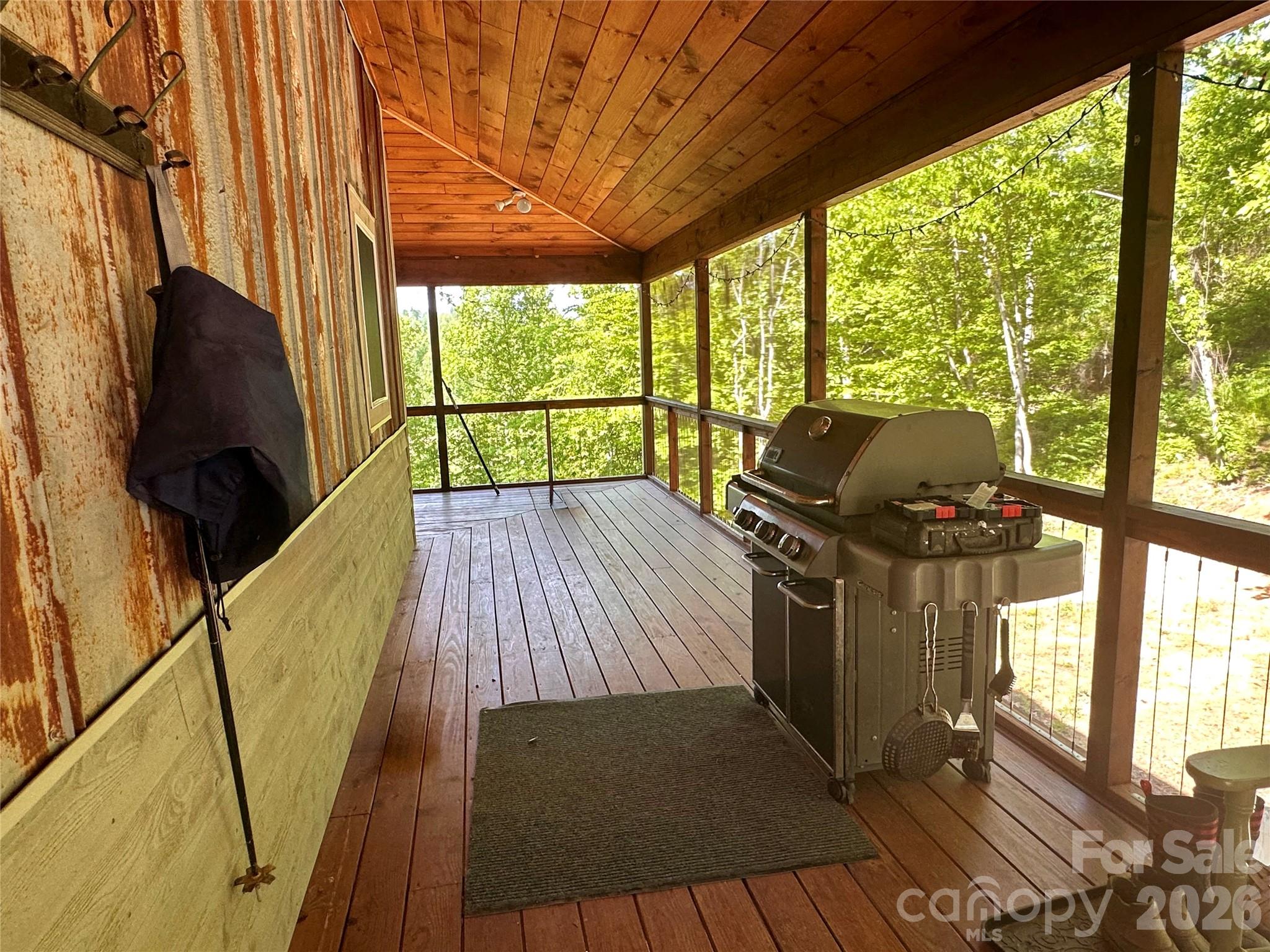 2825 Harrell Hill Road Bakersville NC 28705