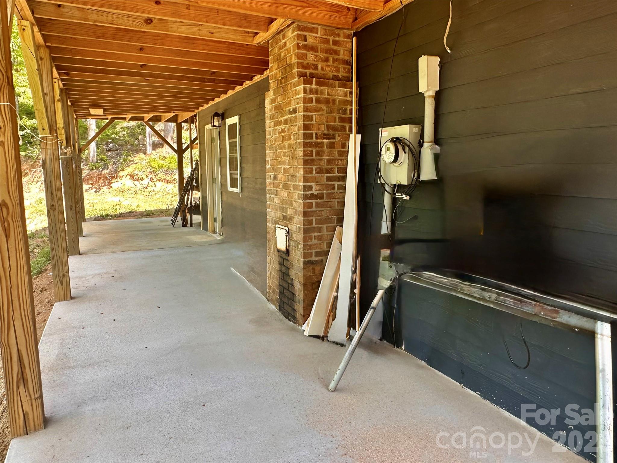 2825 Harrell Hill Road Bakersville NC 28705