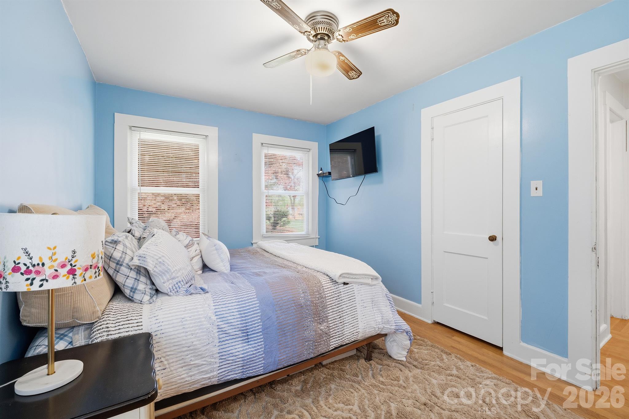 305 W 9th Street Newton NC 28658