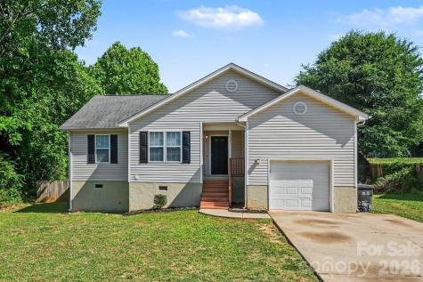 5463 Realtree Lane Charlotte NC 28214