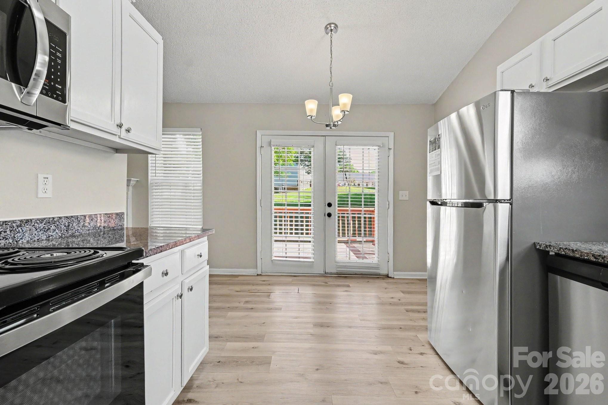 5463 Realtree Lane Charlotte NC 28214