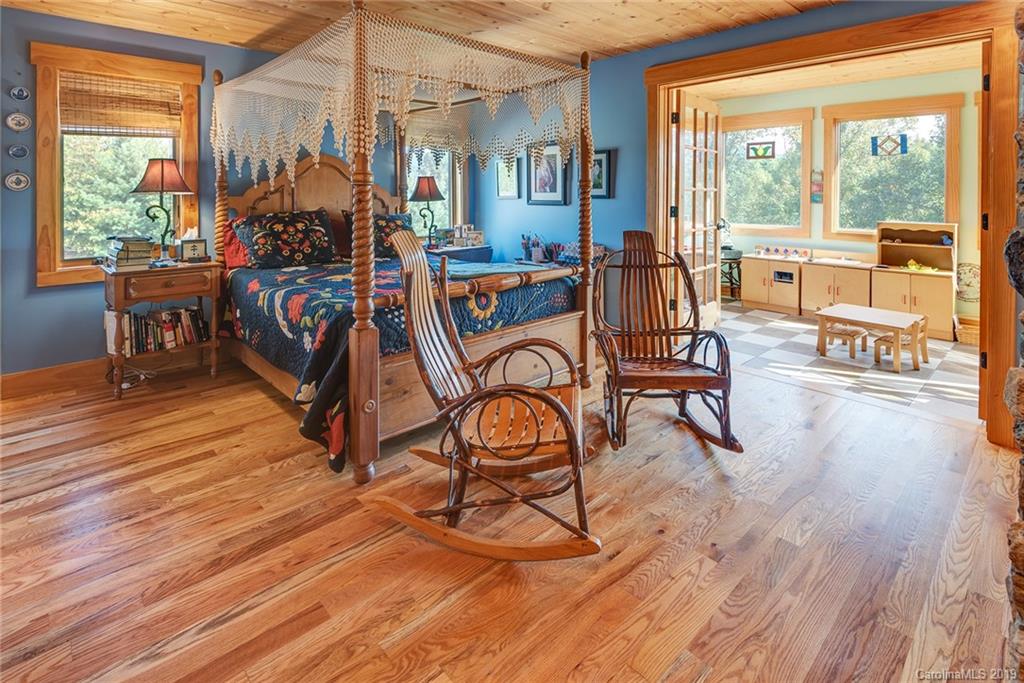 76 Pleasant Grove Road Weaverville NC 28787