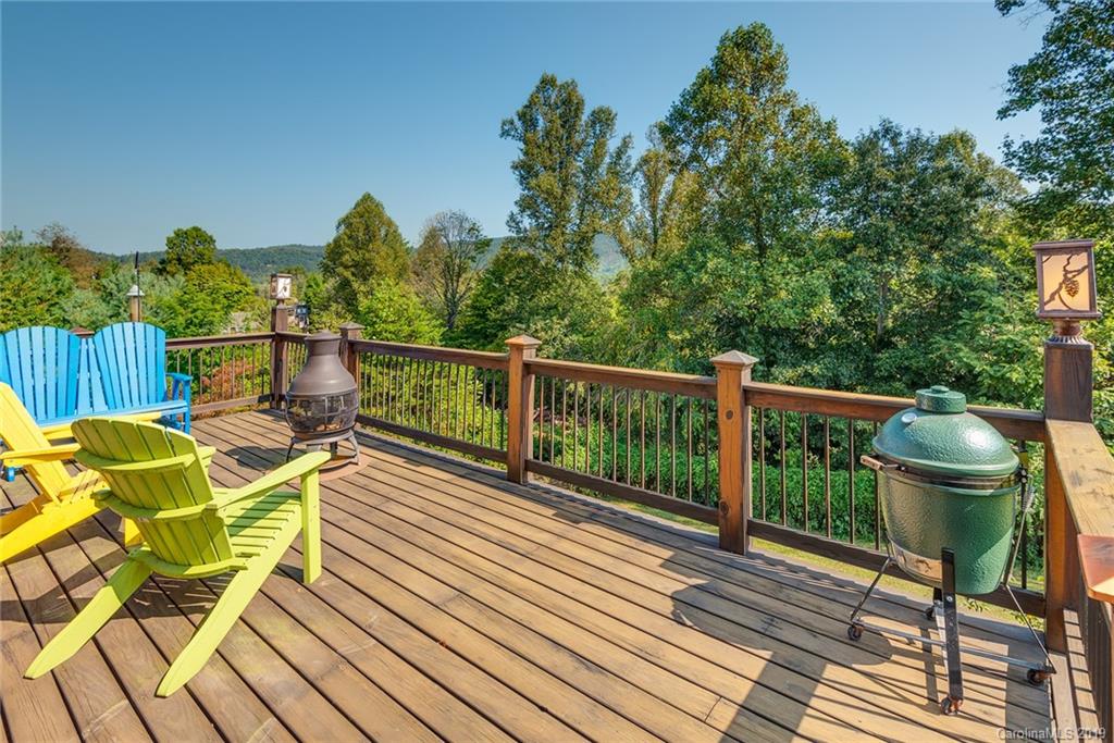 76 Pleasant Grove Road Weaverville NC 28787