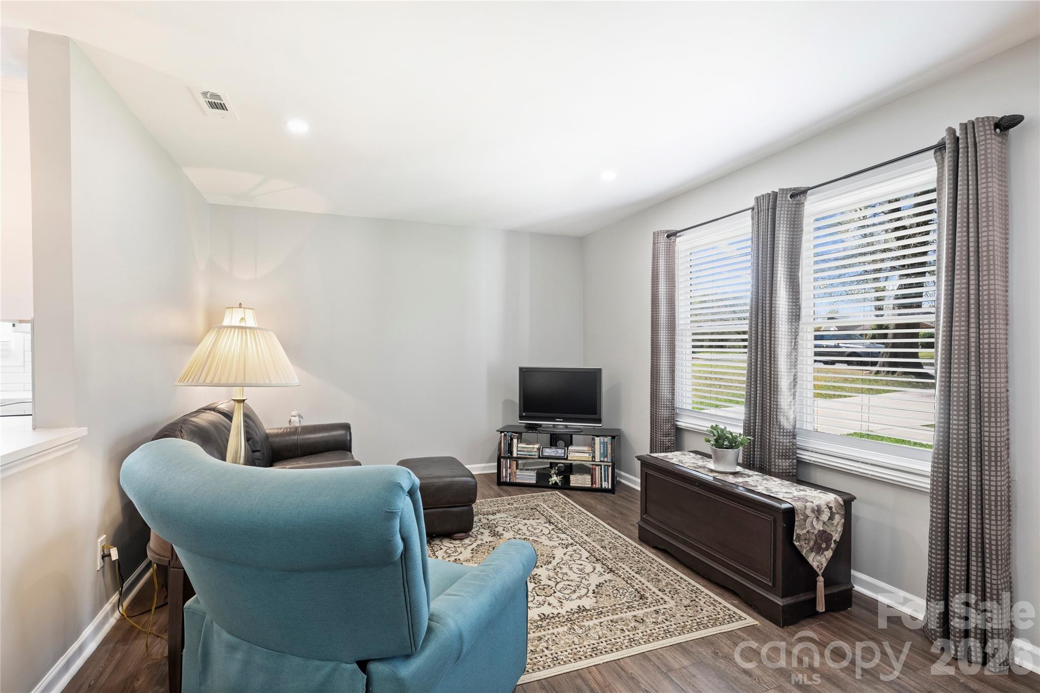 3724 Cobbleridge Drive Charlotte NC 28215
