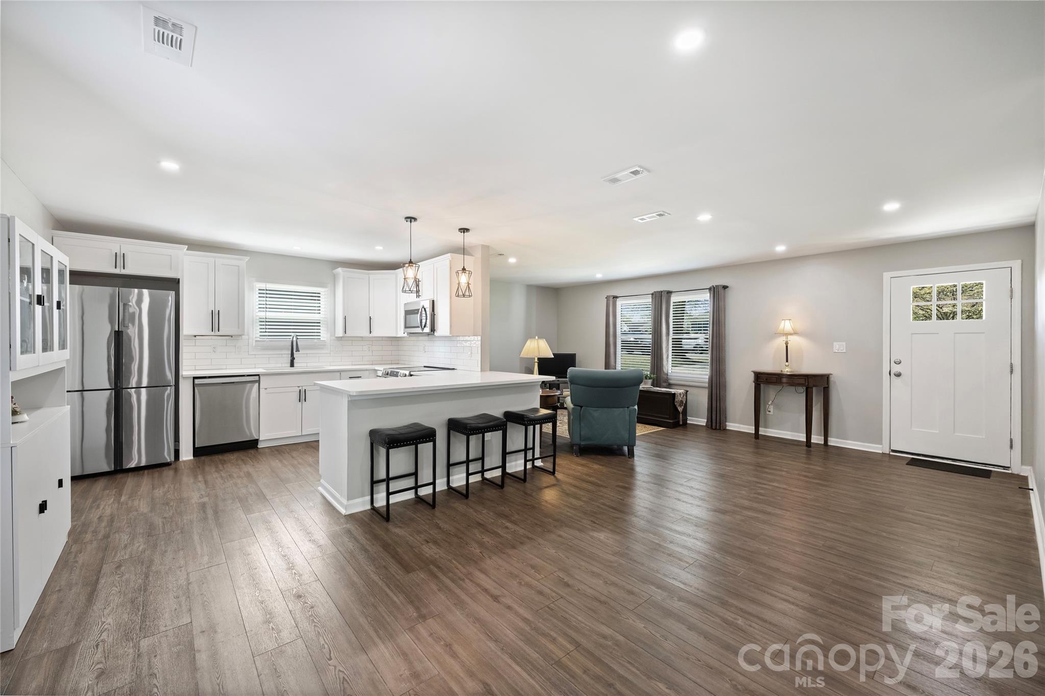 3724 Cobbleridge Drive Charlotte NC 28215