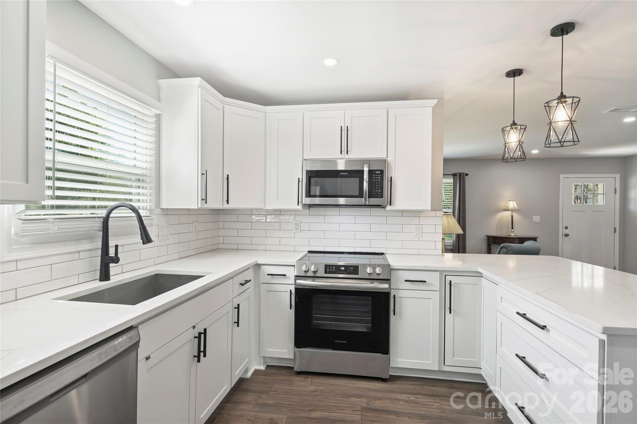 3724 Cobbleridge Drive Charlotte NC 28215