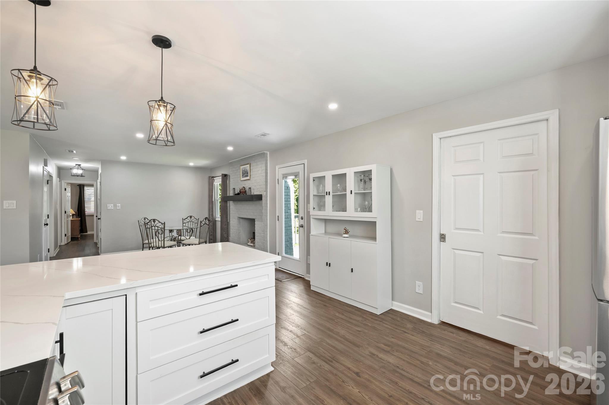 3724 Cobbleridge Drive Charlotte NC 28215