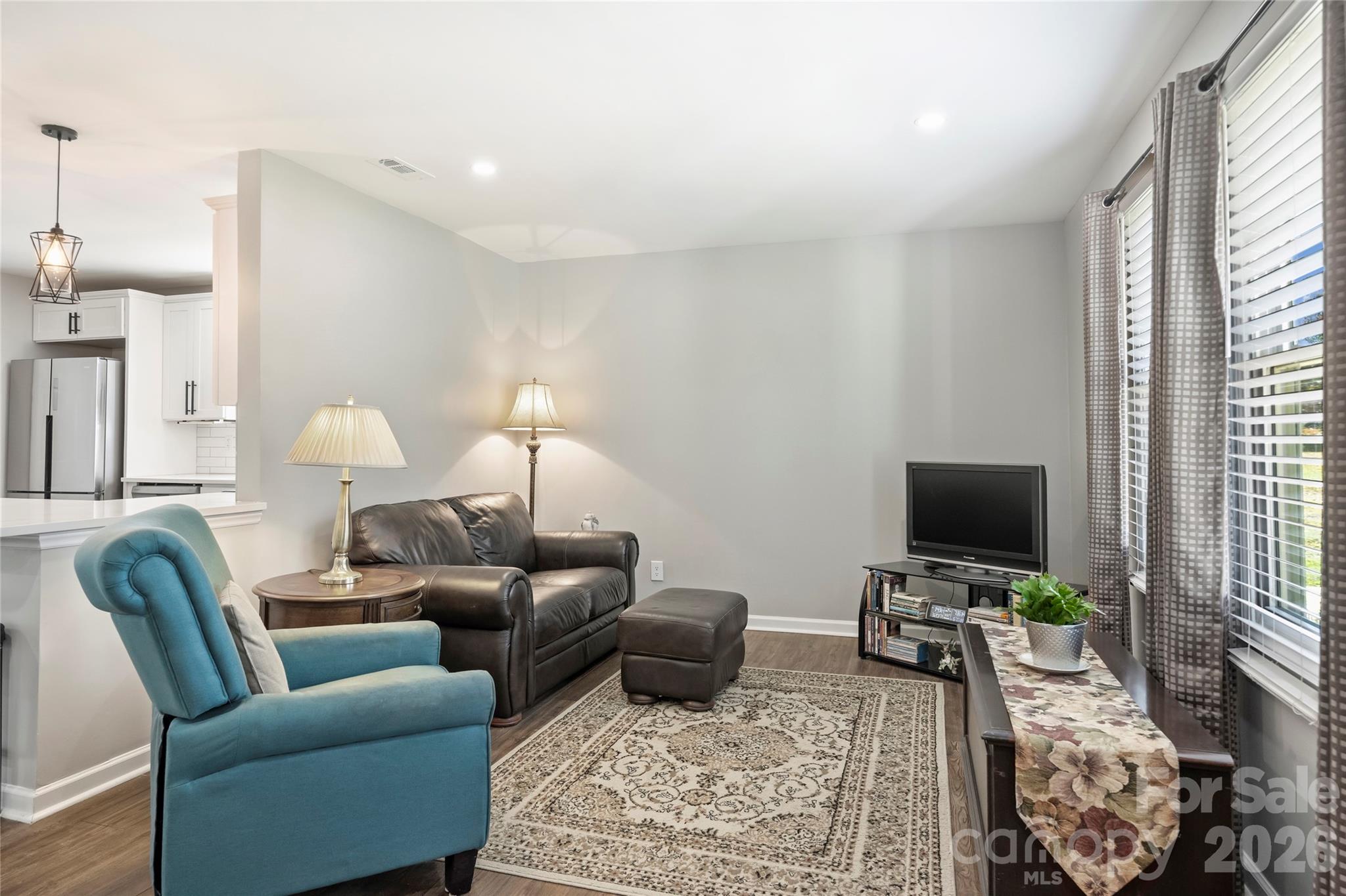 3724 Cobbleridge Drive Charlotte NC 28215