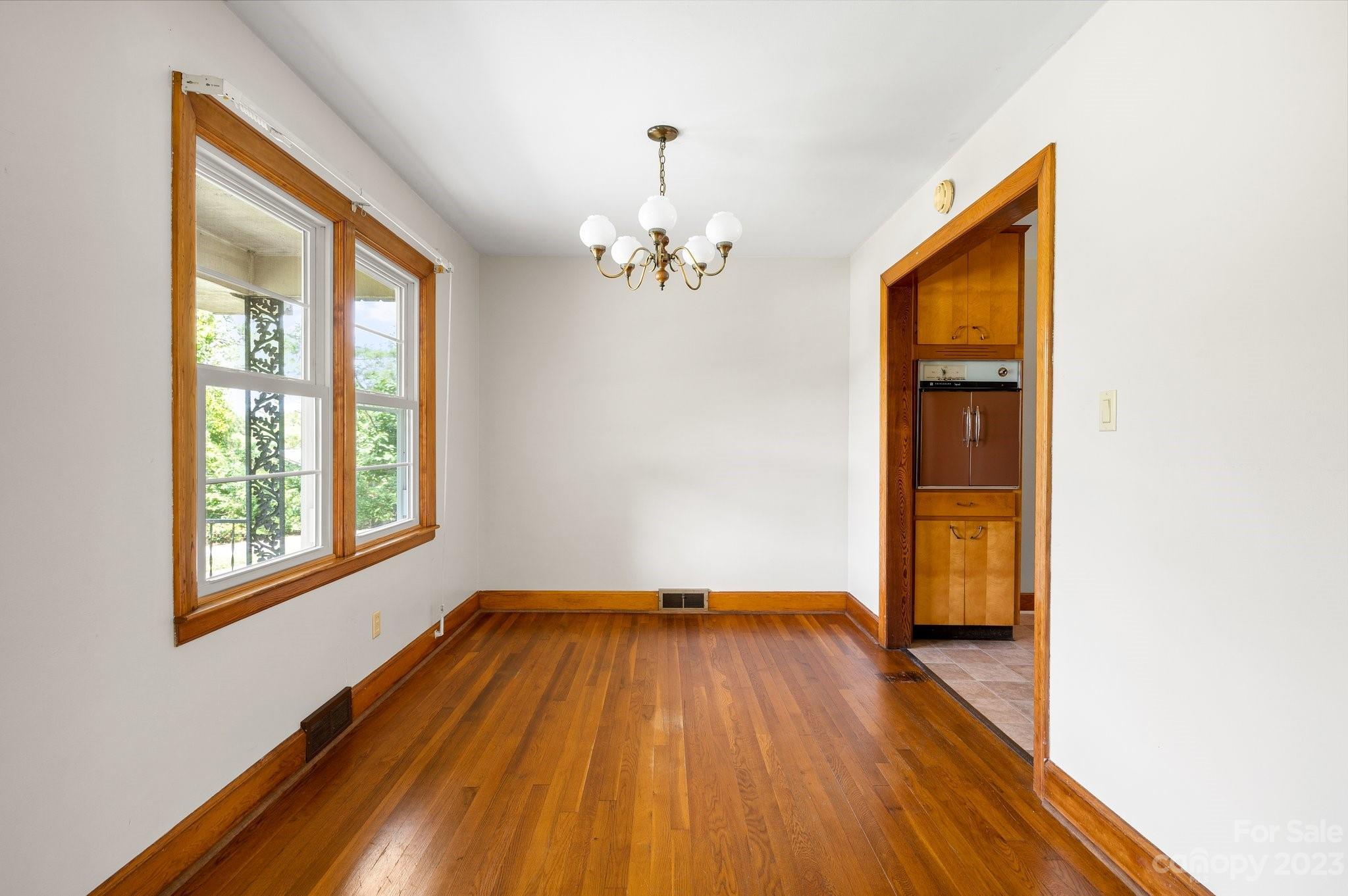15 Larlyn Lane Asheville NC 28804