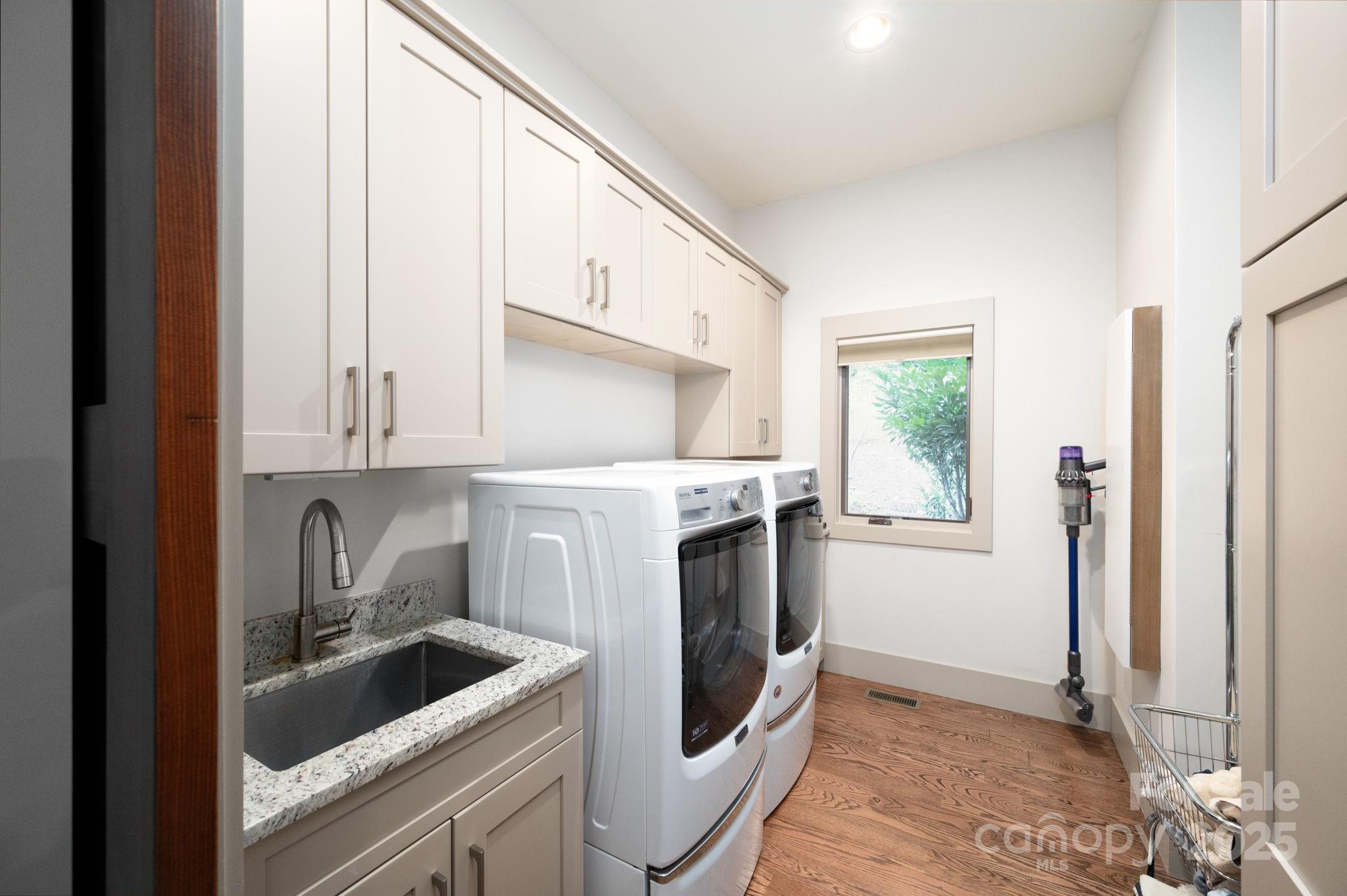 16 Faulkner Avenue Asheville NC 28805