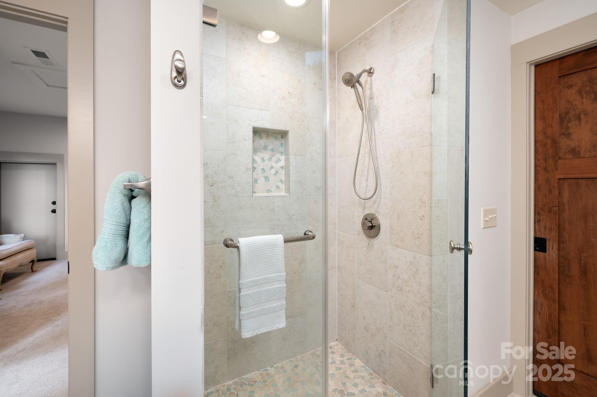 16 Faulkner Avenue Asheville NC 28805