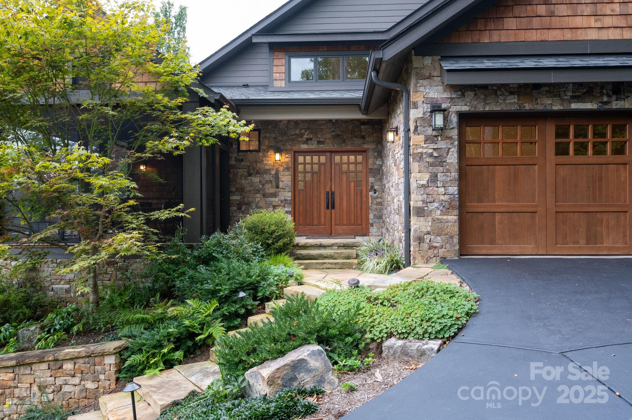 16 Faulkner Avenue Asheville NC 28805