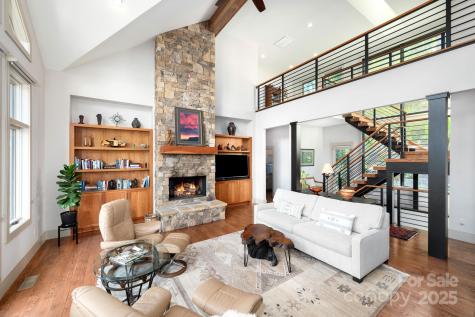 16 Faulkner Avenue Asheville NC 28805