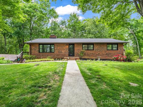 92 Greenwood Acres Drive Mills River NC 28759