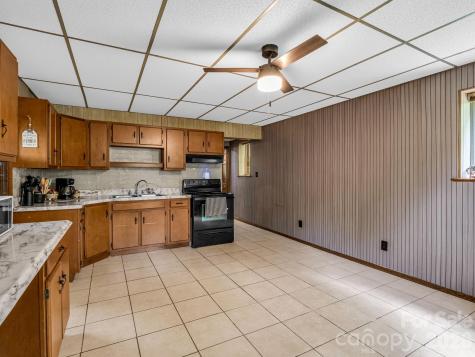 92 Greenwood Acres Drive Mills River NC 28759