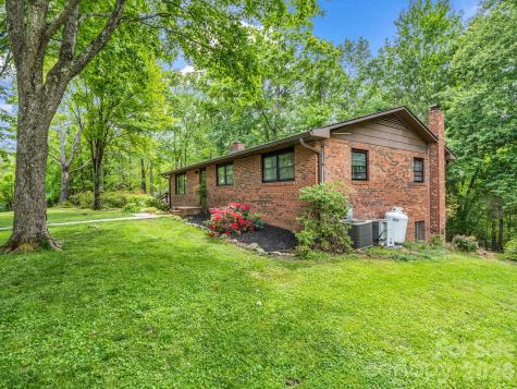 92 Greenwood Acres Drive Mills River NC 28759
