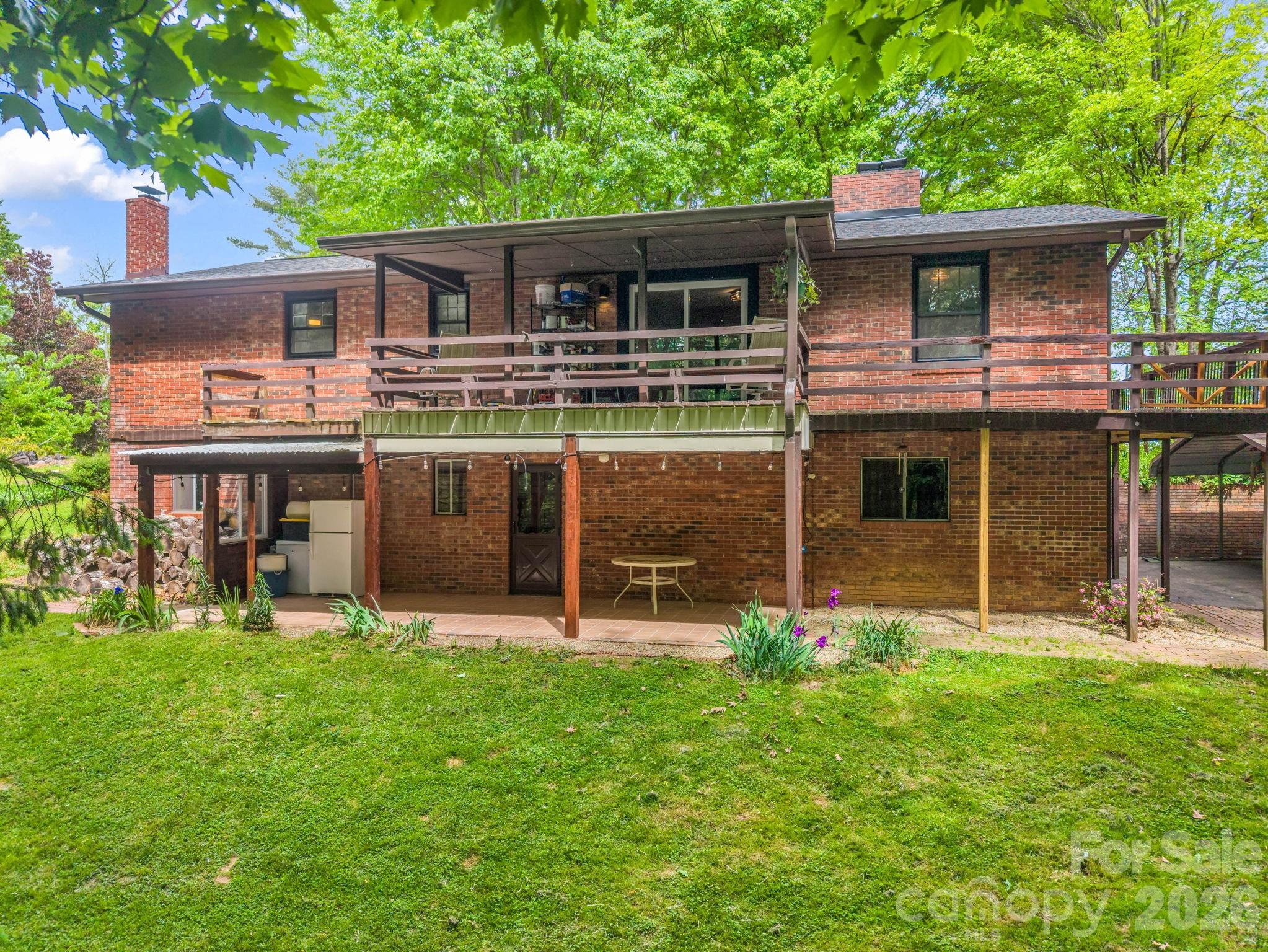 92 Greenwood Acres Drive Mills River NC 28759