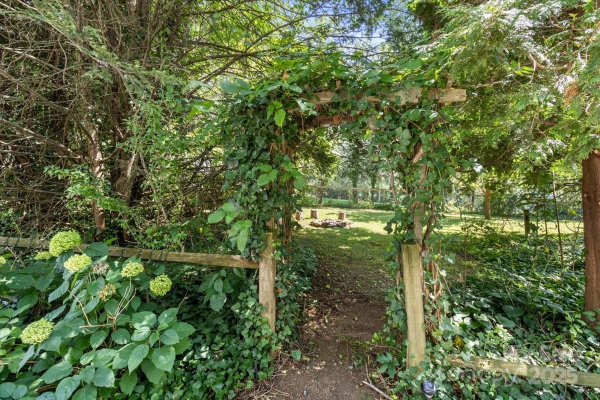 11 Fishers Mill Road Arden NC 28704