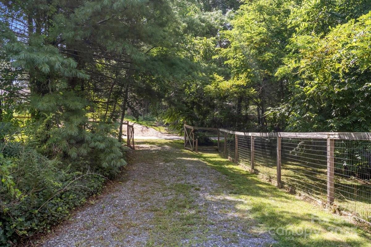 11 Fishers Mill Road Arden NC 28704