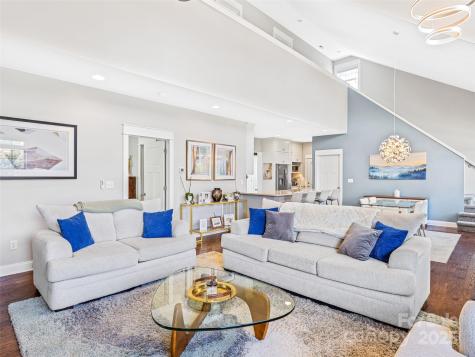 10 Warbler Drive Fletcher NC 28732