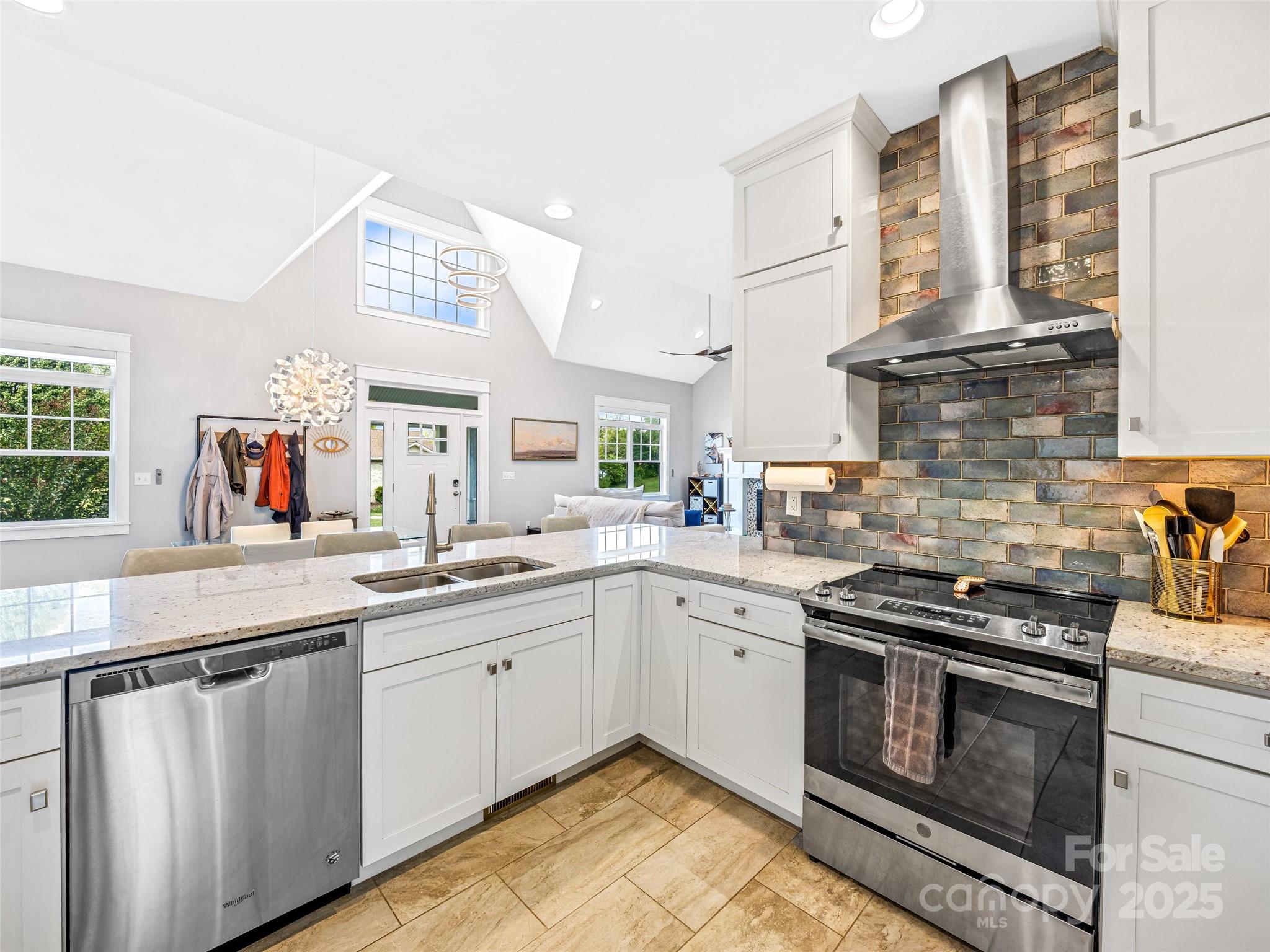 10 Warbler Drive Fletcher NC 28732