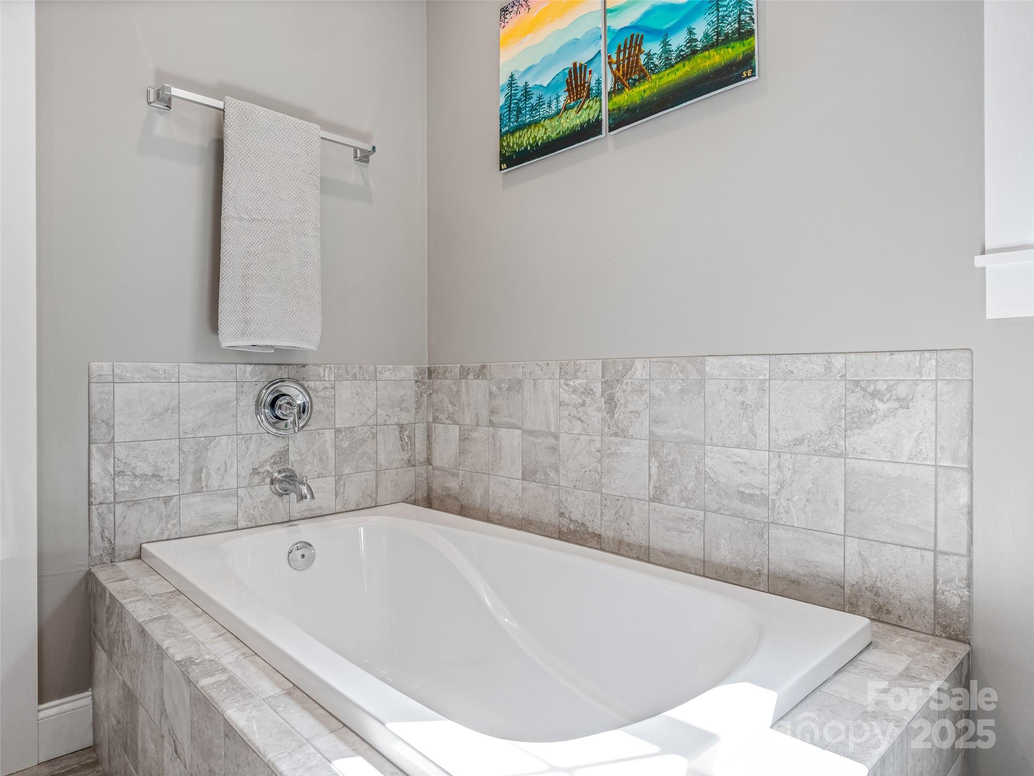 10 Warbler Drive Fletcher NC 28732