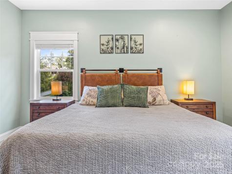 10 Warbler Drive Fletcher NC 28732