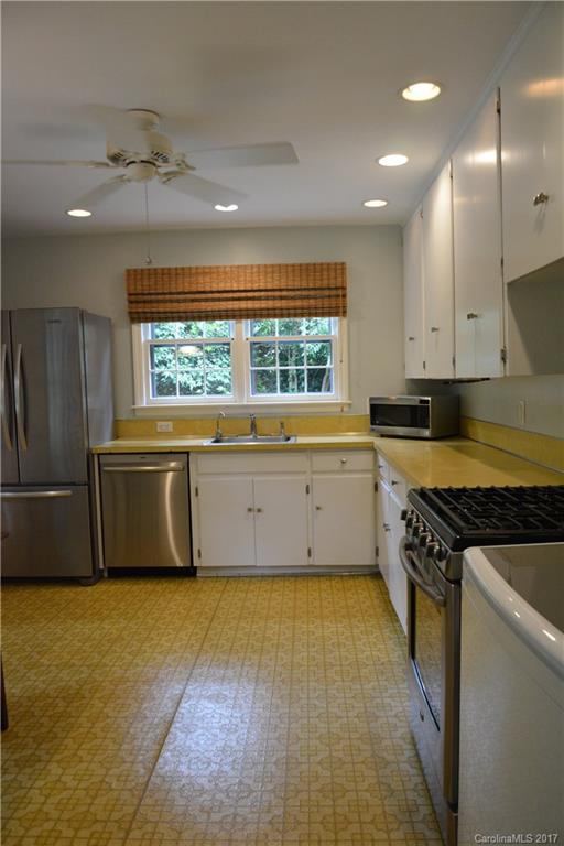 4613 Wedgewood Drive Charlotte NC 28210