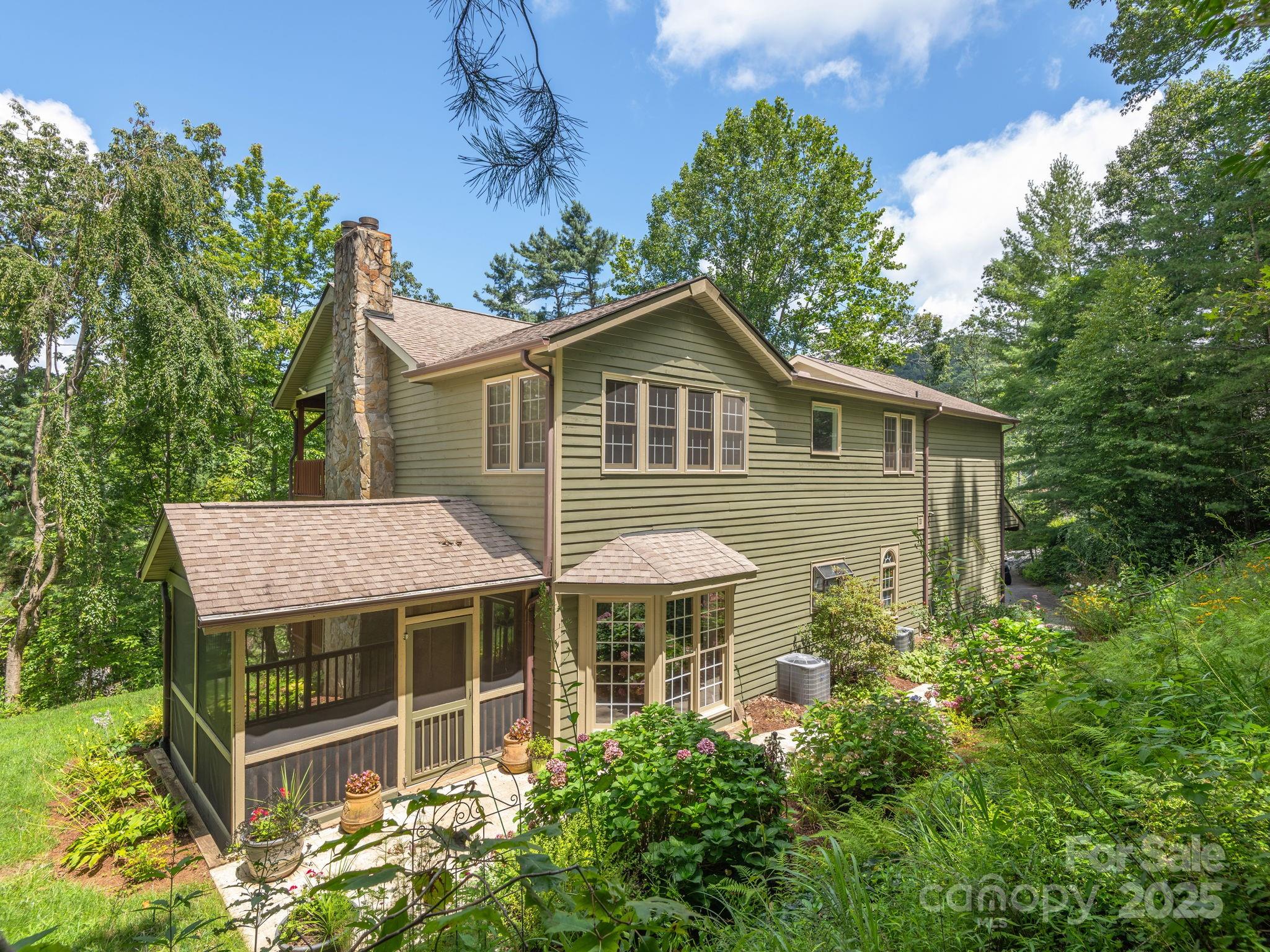 12 Sunny Ridge Drive Asheville NC 28804