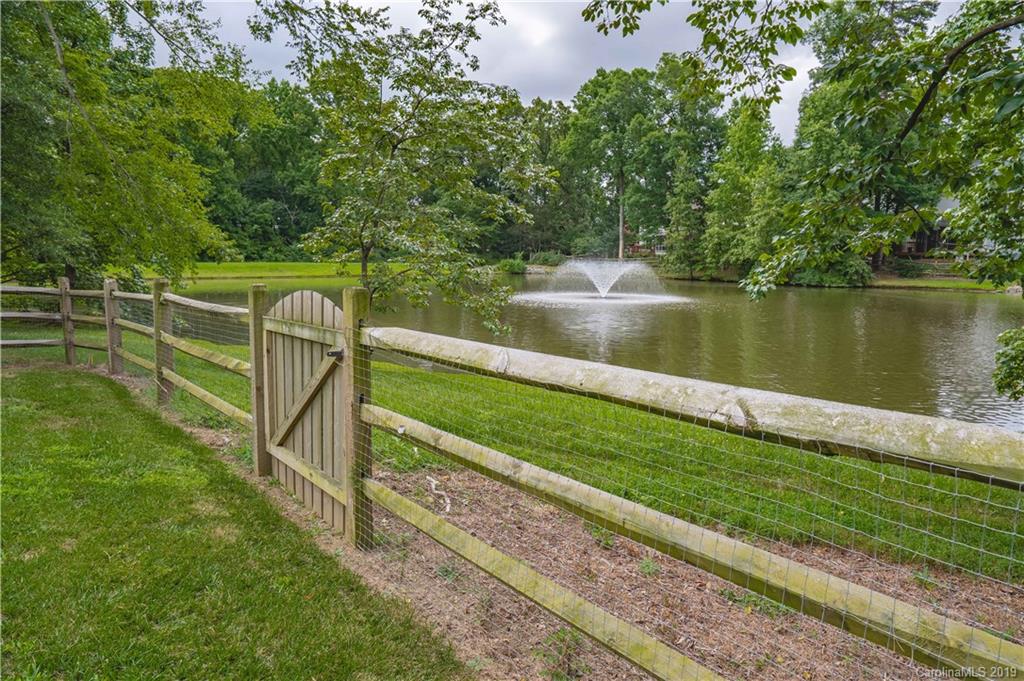 6416 Tunston Lane Charlotte NC 28269