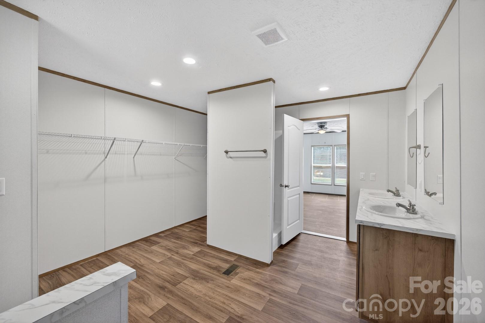 245 Harvick Lane Lexington NC 27292