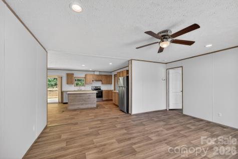 245 Harvick Lane Lexington NC 27292
