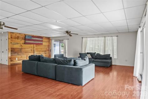 454 Hummingbird Lane Franklin NC 28734