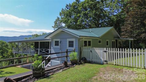 454 Hummingbird Lane Franklin NC 28734