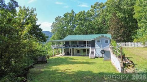 454 Hummingbird Lane Franklin NC 28734