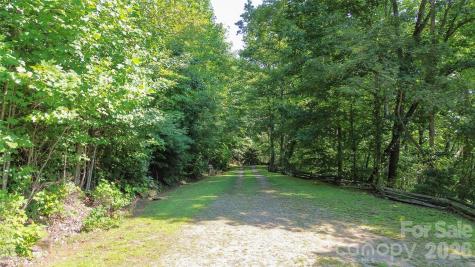 454 Hummingbird Lane Franklin NC 28734