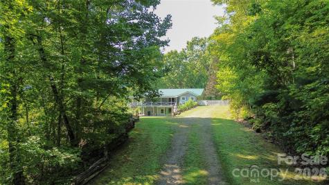 454 Hummingbird Lane Franklin NC 28734