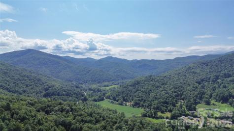 454 Hummingbird Lane Franklin NC 28734