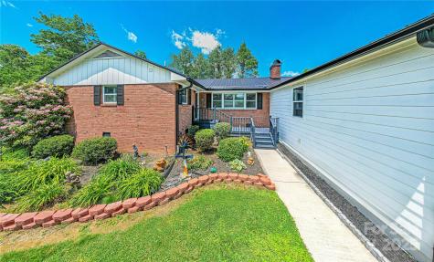 75 Hawthorne Drive Brevard NC 28712