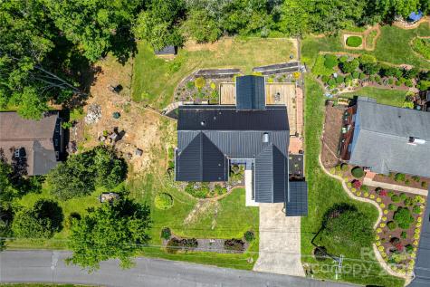 75 Hawthorne Drive Brevard NC 28712