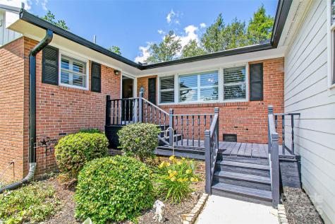 75 Hawthorne Drive Brevard NC 28712