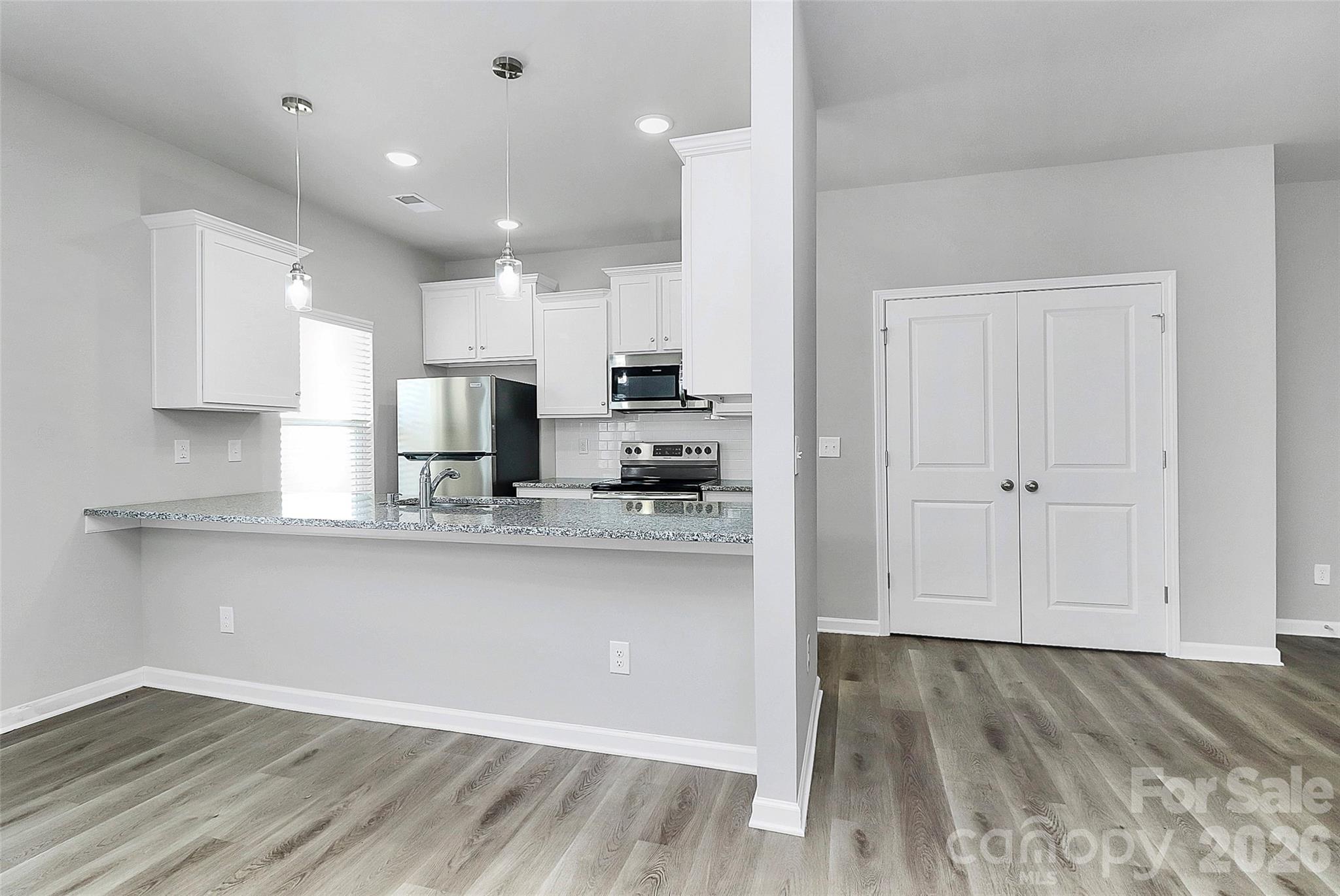 7113 Somerford Road Charlotte NC 28215