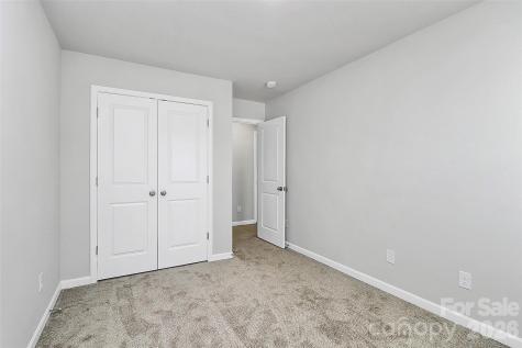 7113 Somerford Road Charlotte NC 28215