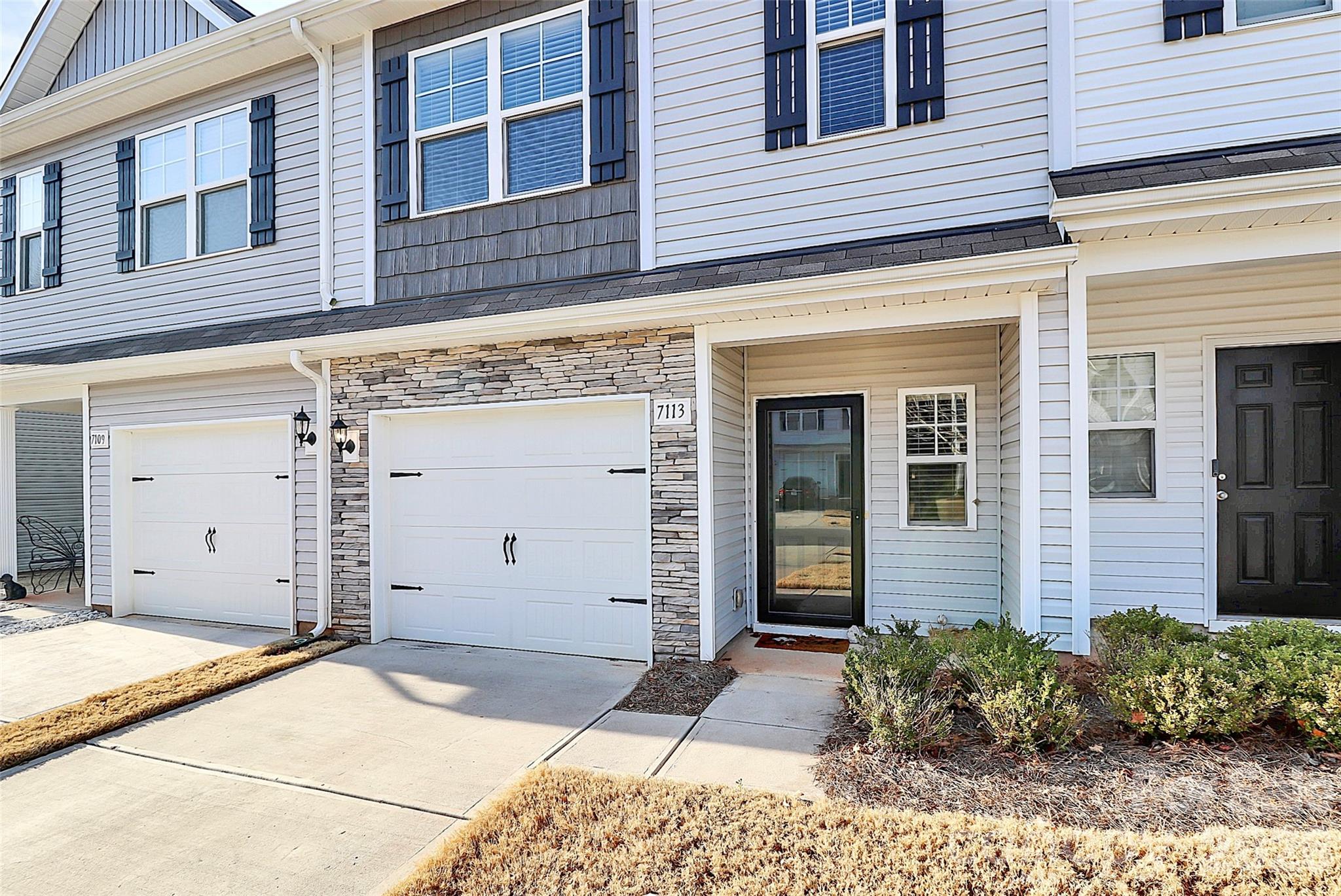 7113 Somerford Road Charlotte NC 28215