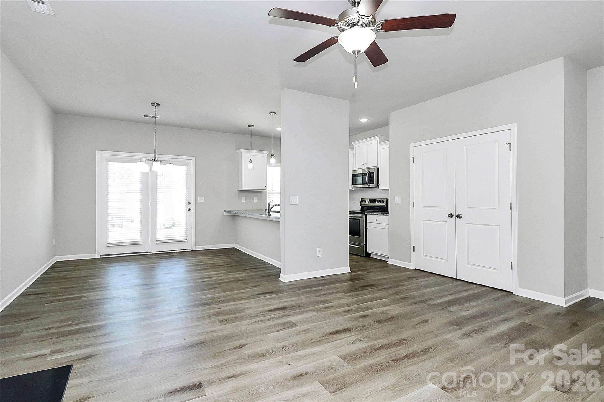 7113 Somerford Road Charlotte NC 28215
