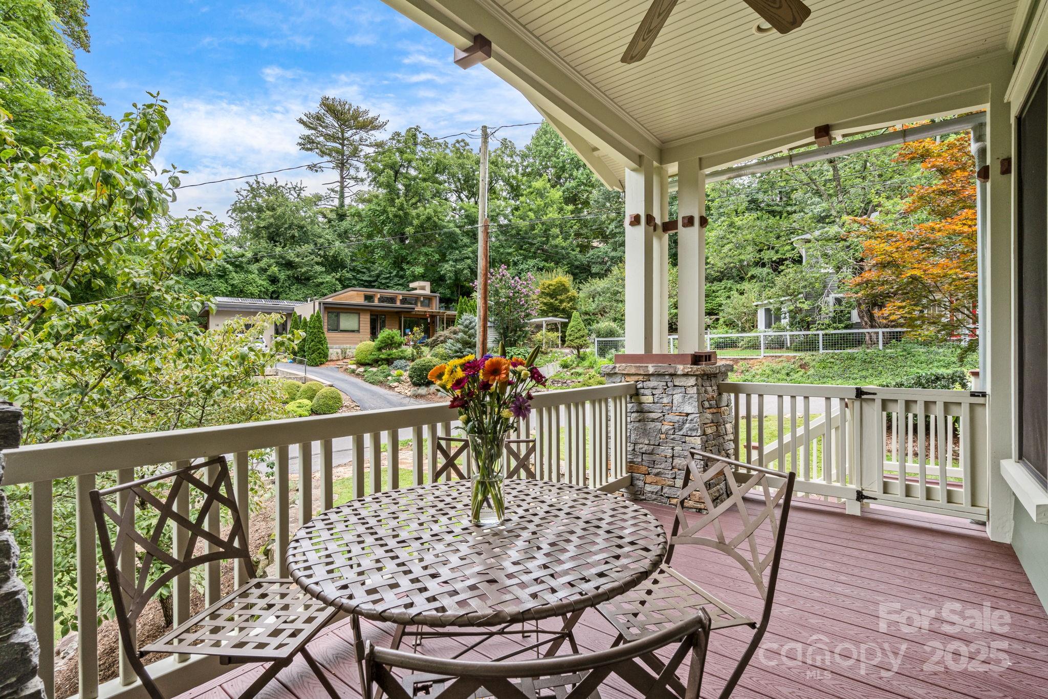 7 Kenilwood Place Asheville NC 28803