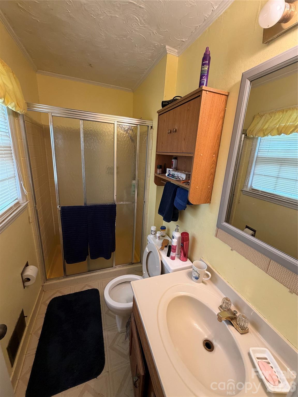 6215 Farm Pond Lane Charlotte NC 28212