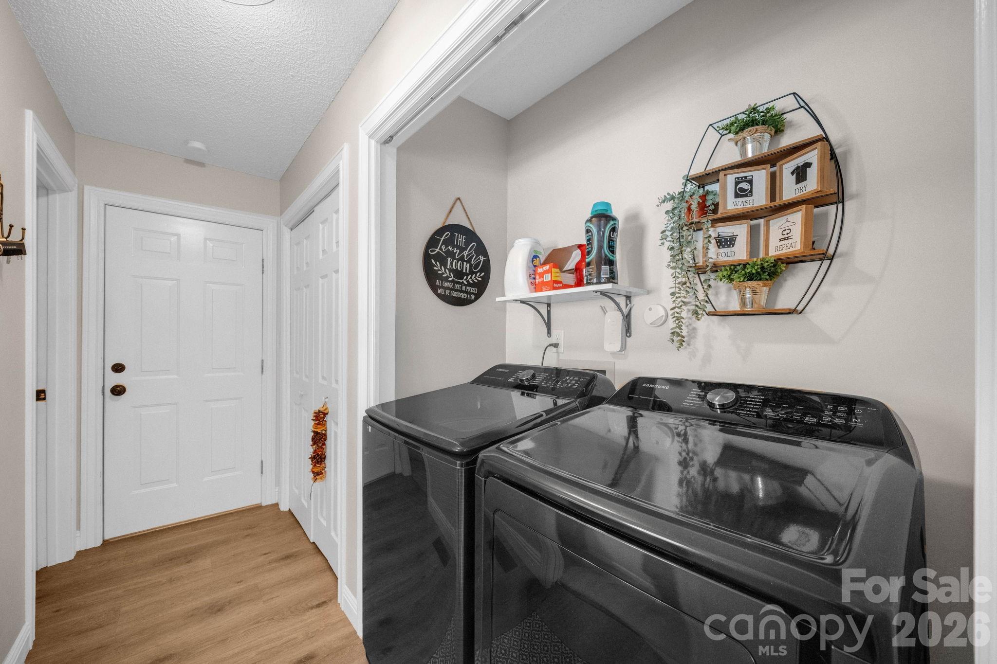 2581 Double Island Road Burnsville NC 28740