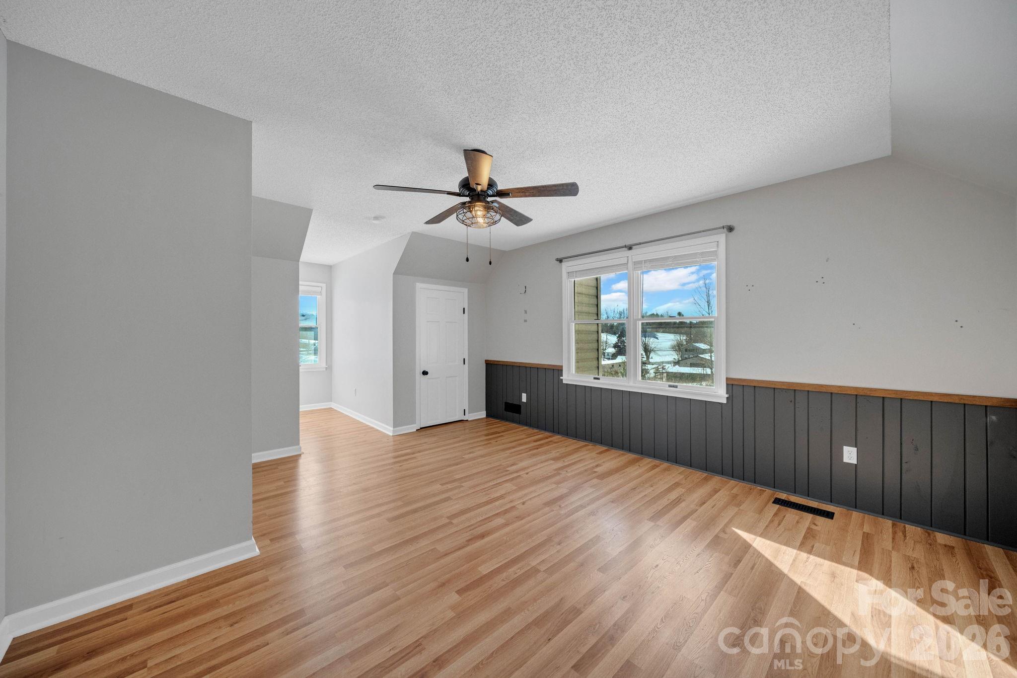 2581 Double Island Road Burnsville NC 28740