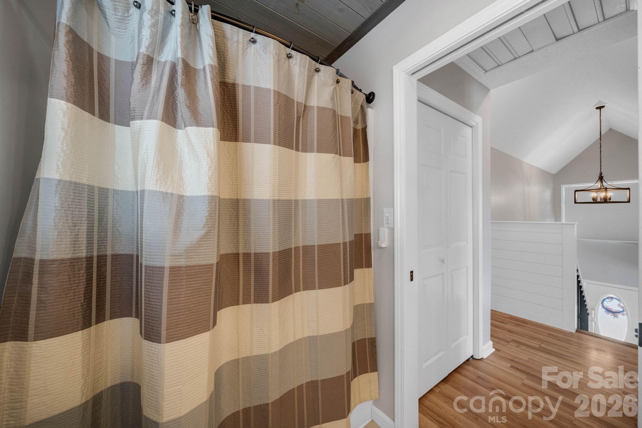 2581 Double Island Road Burnsville NC 28740